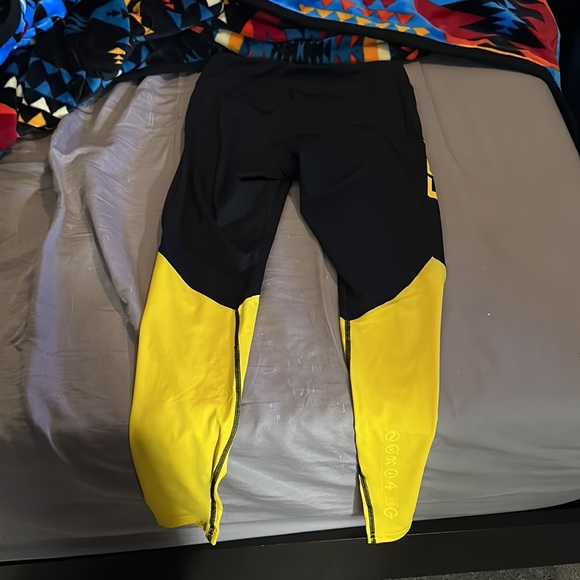 Virus Compression Pants - Picture 2 of 4